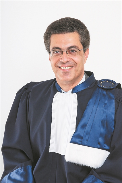 Προσφυγικό και σαρία, τα ελληνικά «αγκάθια»