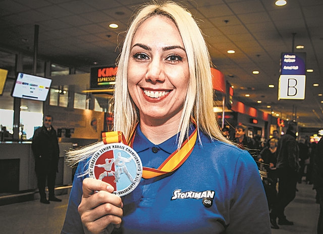 Ασημένια η Χατζηλιάδου