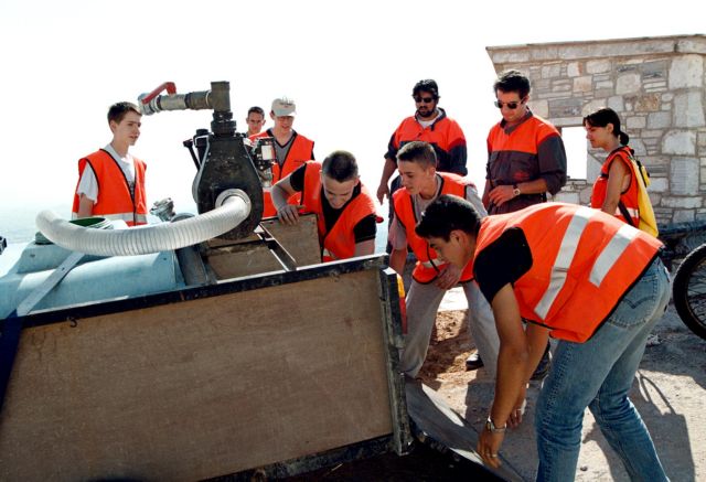 ΥΠΕΣ: Σε ποιους δήμους μοιράζονται 16,9 εκατ. ευρώ για δασοπροστασία