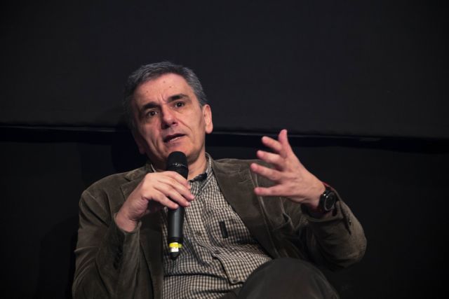 Τσακαλώτος: Το διακύβευμα είναι τα 15 χρόνια να μην πάνε χαμένα