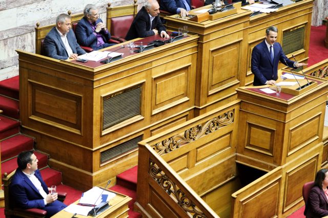 Νάτος, νάτος, ο Τσίπρας ο σκαφάτος