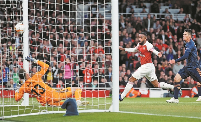 Τσεκ ιν με Λακαζέτ