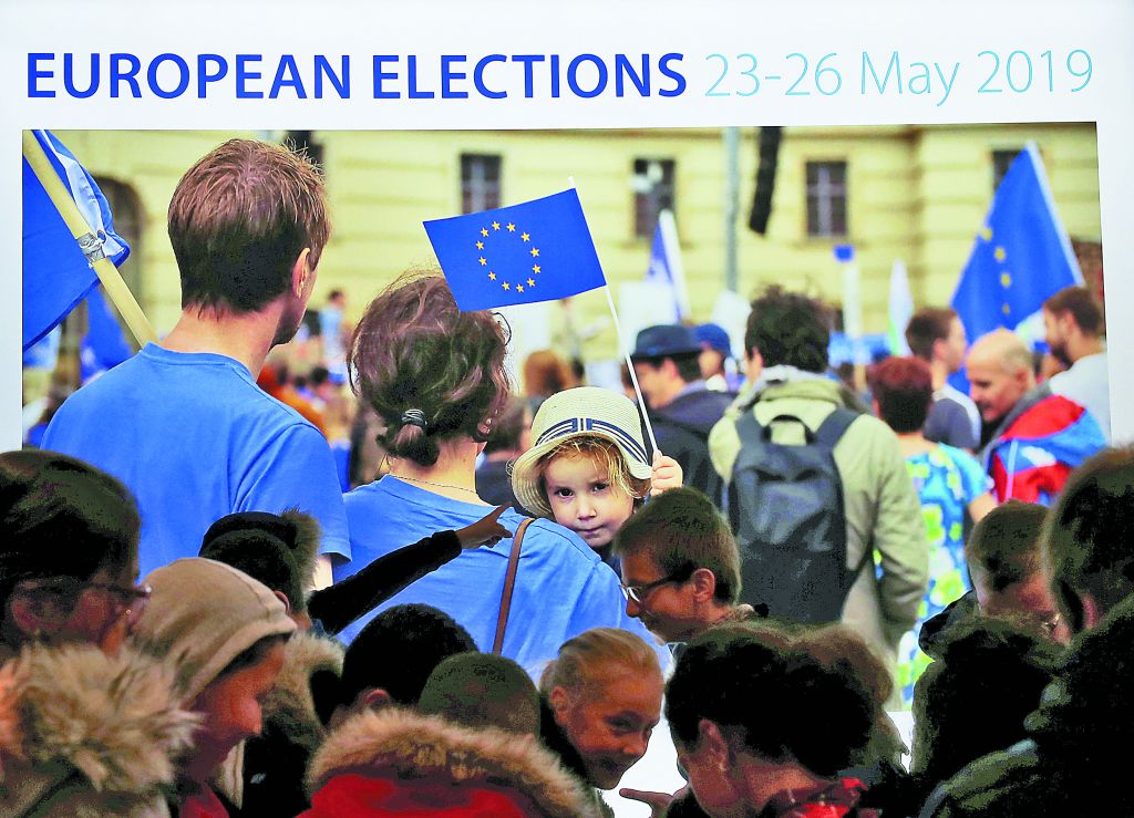 Σε αναμμένα κάρβουνα οι ηγέτες της Ευρώπης