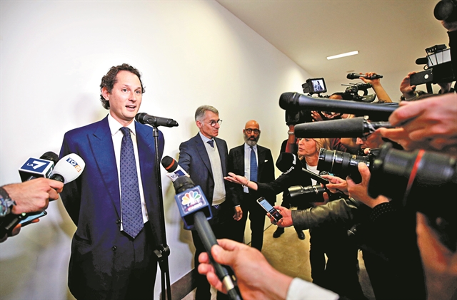 Η συμμαχία που απειλεί και τους πρωταθλητές