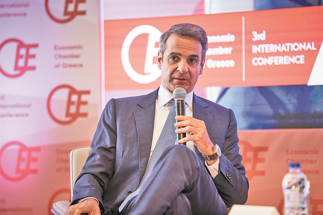 Αναστάτωση στην αγορά για τον μισό ΦΠΑ