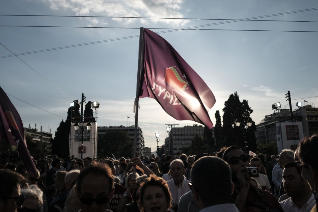 Ο ΣΥΡΙΖΑ απέναντι στην ήττα: Τι θα κάνουν στην Κουμουνδούρου ανάλογα με το αποτέλεσμα