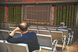 Θύμα του παγκόσμιου εμπορικού πολέμου και το Χρηματιστήριο Αθηνών