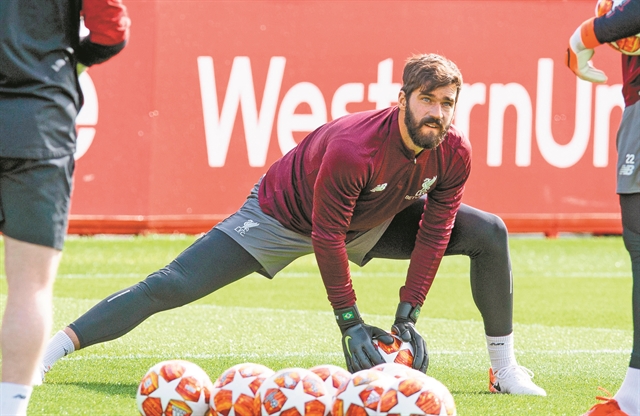 Τιμήθηκαν Κελεσίδης, Μπονόβας