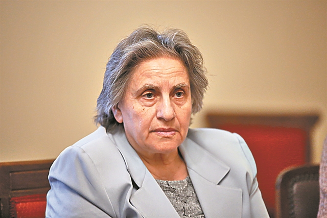 Η κούρσα της διαδοχής στη σκιά των εκλογών