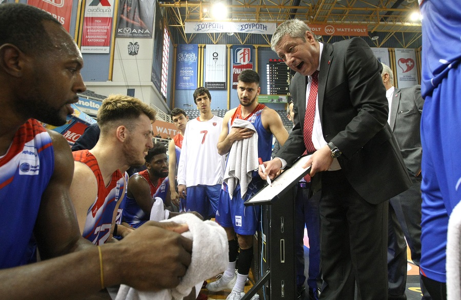 Πανιώνιος: Αποχώρησε πριν το τζάμπολ με Χολαργό ο Φραγκιάς