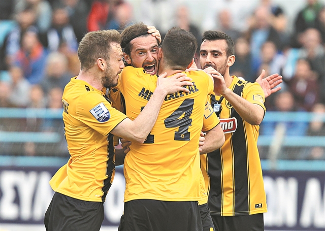 Πάνοπλη και αποφασισμένη