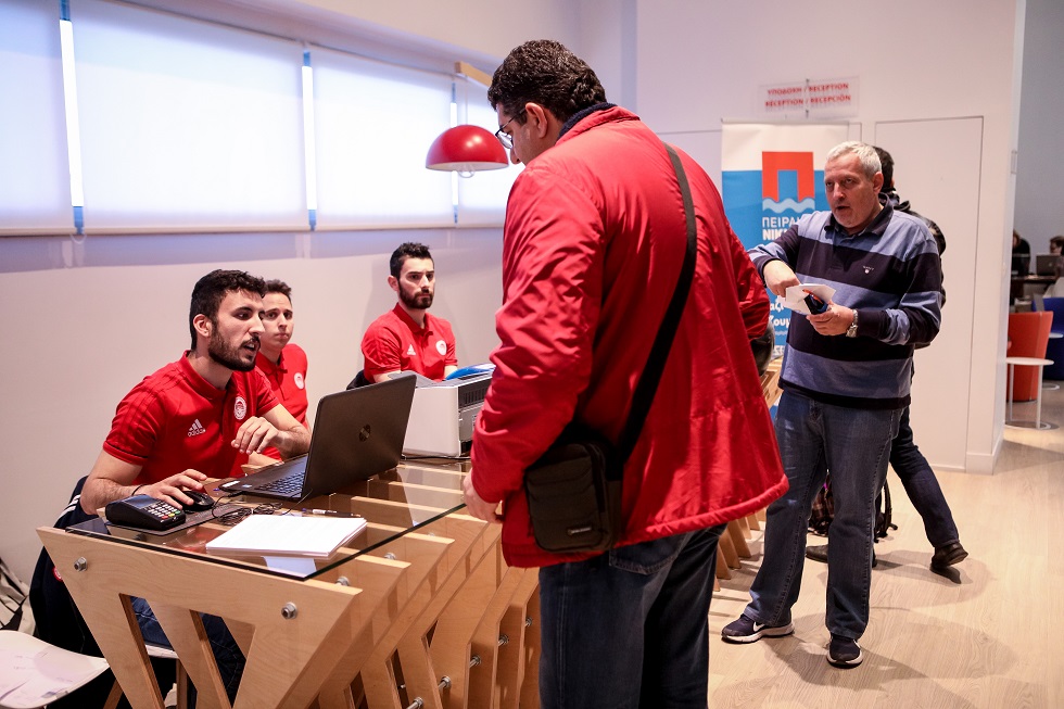 Ολυμπιακός: Χαμός με το… καλημέρα για τα εισιτήρια διαρκείας