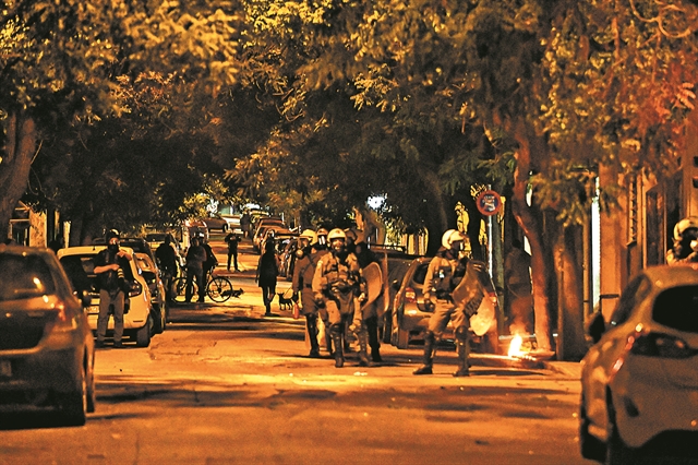 Ο «νόμος της μολότοφ»