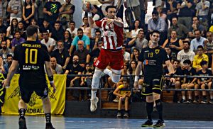 Πρωταθλητής ο Ολυμπιακός με θρίαμβο στο ΟΑΚΑ