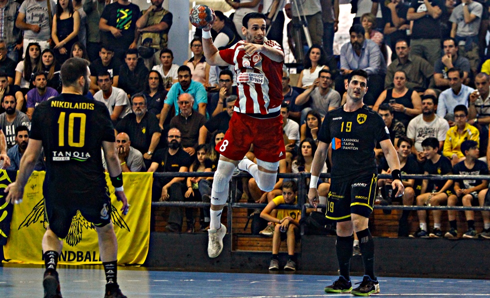 Πρωταθλητής ο Ολυμπιακός με θρίαμβο στο ΟΑΚΑ