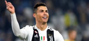 Επική γκάφα της μαμάς Ρονάλντο για τα 20 χρόνια της Γιουβέντους… χωρίς τίτλο!