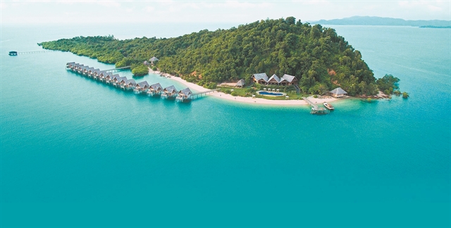 Από το Telunas private island στο Καστελλόριζο