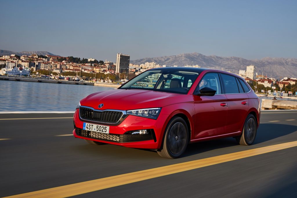 Skoda Scala: Το νέο χάτσμπακ ξεκινάει την καριέρα του και στην ελληνική αγορά