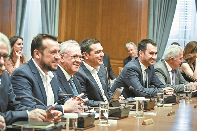 Πέφτει η αυλαία στη Βουλή με μπαράζ νομοθετημάτων