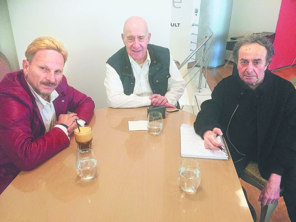 Ο κύκλος κλείνει μ’ ένα βραχυκύκλωμα