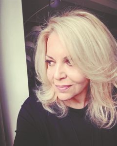 «Με το ΚΚΕ γιατί είναι πρωτοπόρο και έντιμο»