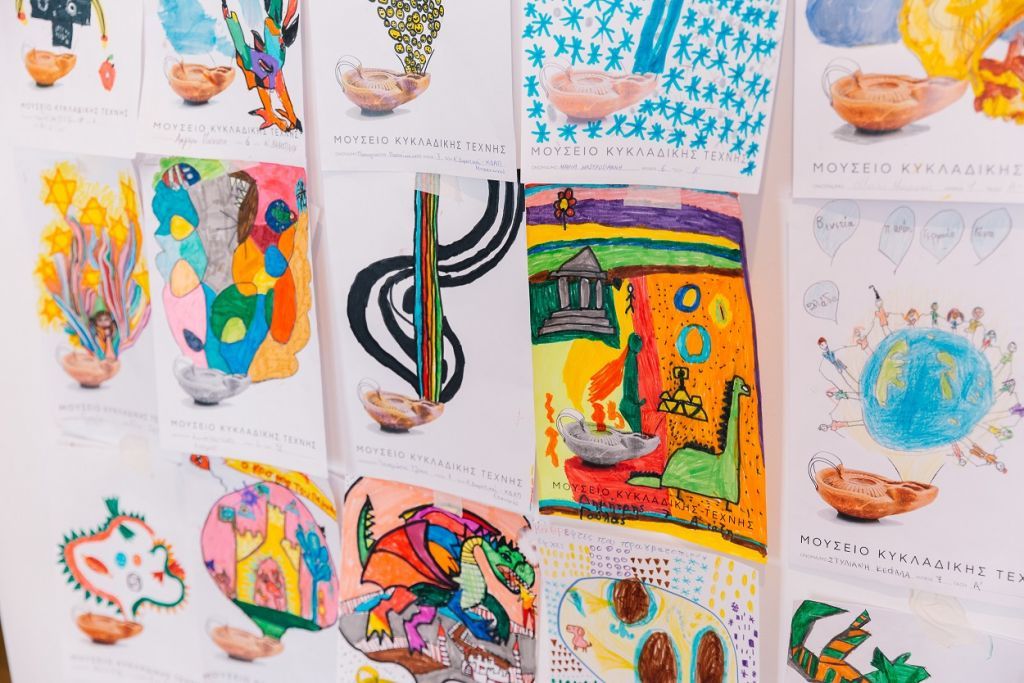 Τα παιδιά ζωγραφίζουν για το Μουσείο Κυκλαδικής Τέχνης