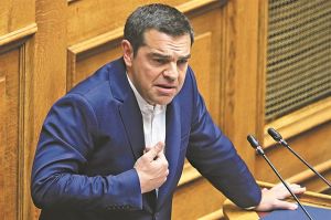 «Λασπομαχία» με φόντο τις κάλπες