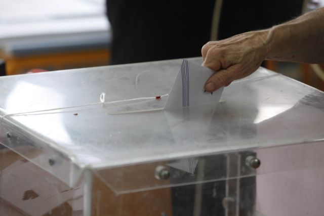 Exit poll των καναλιών: ΝΔ 32% – 36% και ΣΥΡΙΖΑ 25% – 29%