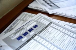 Υπ. Εσωτερικών: Την Πέμπτη ολοκληρώνεται η καταμέτρηση των σταυρών