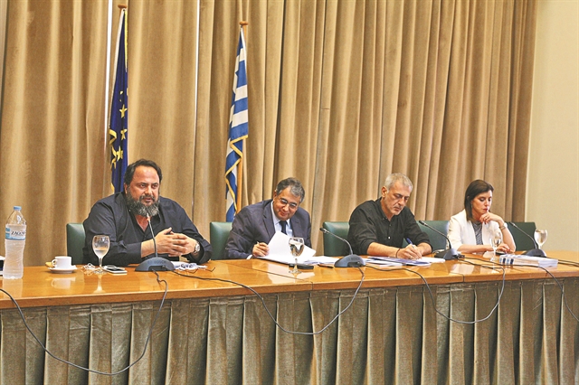 Πρόταση για μηδενικά τέλη