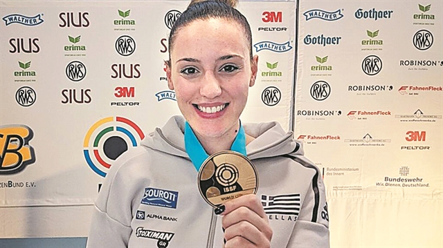 Χρυσή στο Παγκόσμιο η Αννα