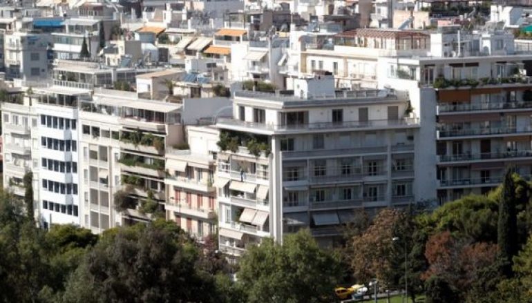 Αλμα στις τιμές των ακινήτων, μικρά σπίτια αγοράζουν οι Ελληνες