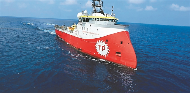 Eπενδύει στο κλίμα φόβου η Αγκυρα