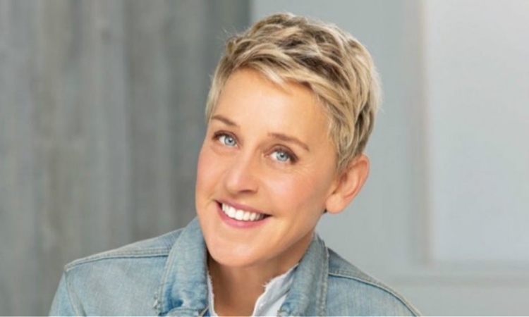 Συγκλονίζει η Έλεν Ντε Τζένερις – Μου επιτέθηκε σεξουαλικά ο πατριός μου