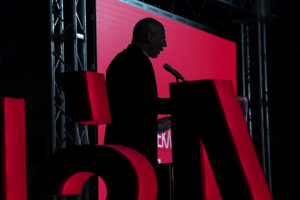 Συνεχίζεται το θρίλερ με την είσοδο του Βαρουφάκη στην ευρωβουλή