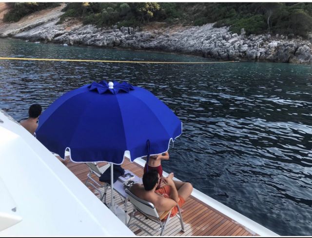 Και άλλος «κουρασμένος» στο γιοτ