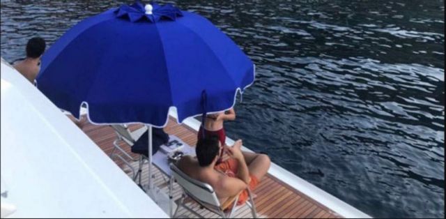 Καμία απάντηση για τον υπουργό