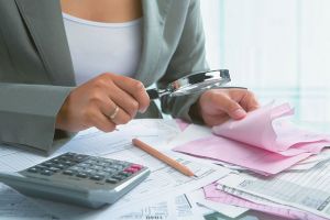 Ελεγκτής της ΑΑΔΕ δέχθηκε επίθεση από καταστηματάρχη και μετά… συνελήφθη