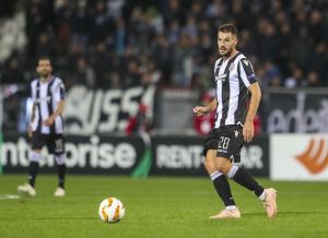 Αποχωρεί και ο Σάκχοφ από τον ΠΑΟΚ