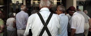 «13η σύνταξη»: Τα 10 κλειδιά για να πάρετε τα χρήματα