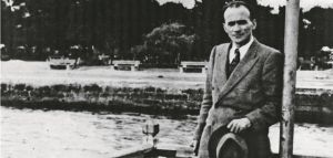 Ο Σκαλκώτας και το δημοτικό τραγούδι