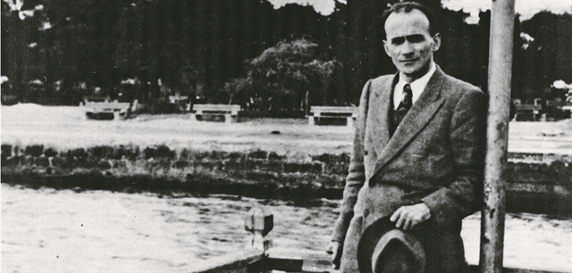 Ο Σκαλκώτας και το δημοτικό τραγούδι