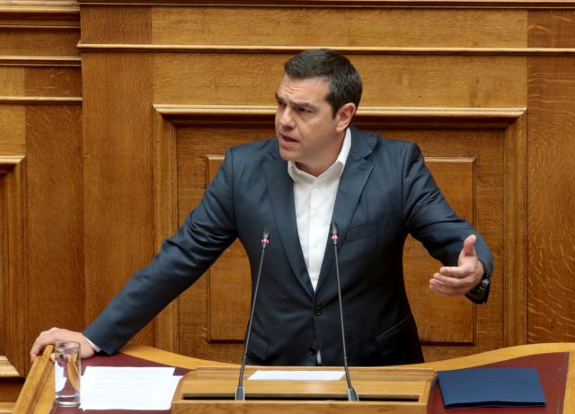 Τσίπρας: Χαίρομαι που ψηφίζουν τα μέτρα όλες οι πτέρυγες της Βουλής