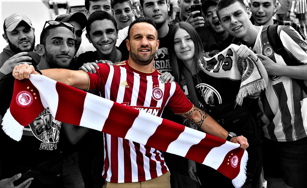 Ο διάλογος Μαρινάκη – Βαλμπουενά στο μεγάλο λιμάνι