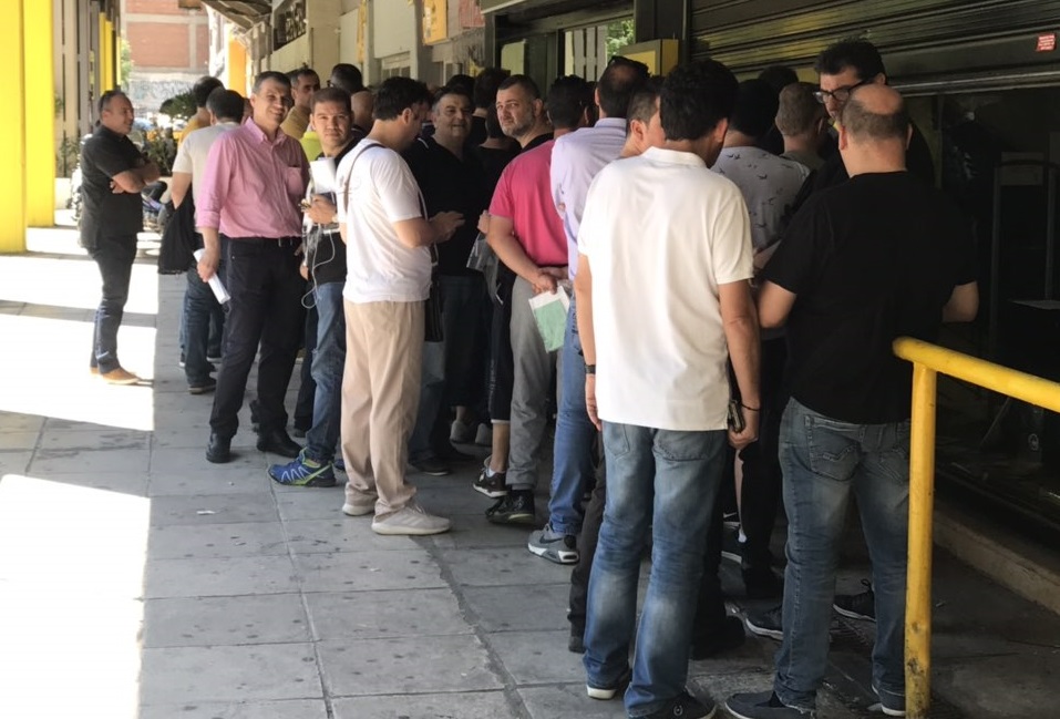 Ουρές στο Κλεάνθης Βικελίδης για τα εισιτήρια διαρκείας του Άρη