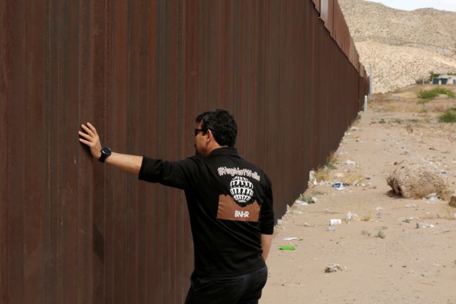 Tο Πεντάγωνο θα διαθέσει 1,5 δις  για το τείχος στα σύνορα με Μεξικό