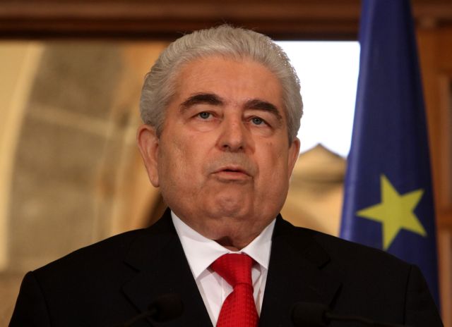 Σε κρίσιμη κατάσταση ο Χριστόφιας – Τον διασωλήνωσαν οι γιατροί