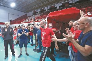 «Η αγάπη της διοίκησης ξεπερνάει κάθε όριο!»