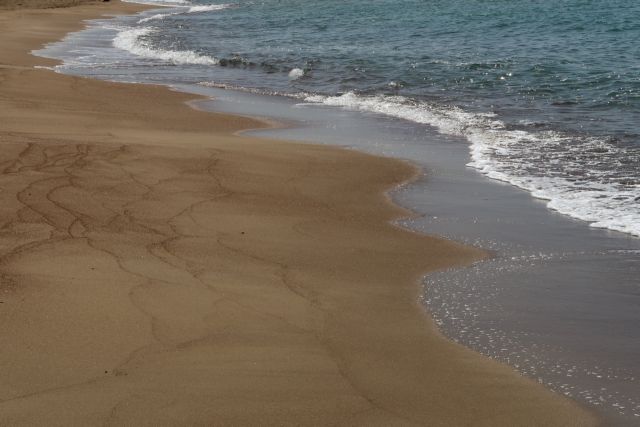 Ασυνήθιστα κρύα για την εποχή τα νερά των ελληνικών θαλασσών