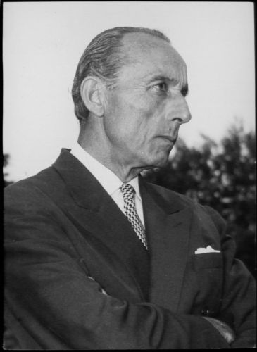 Δημοτική Πινακοθήκη Πειραιά: Την Τετάρτη εγκαινιάζεται η έκθεση συλλογής Μάνου Κατράκη